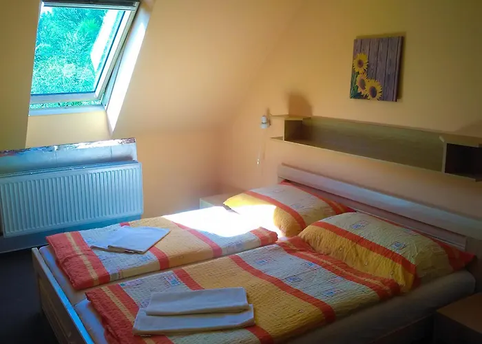 Jana Gasthof Hrubá Skála